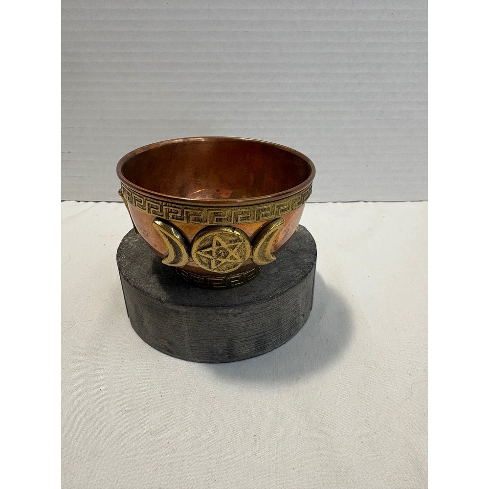 New Age Imports Copper Triple Moon Pentagram Altar Offering Bowl Brass Accents